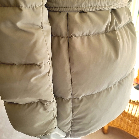 Hollister Women's Down Belted Hoodie Puffer Coat Size M - Picture 11 of 15